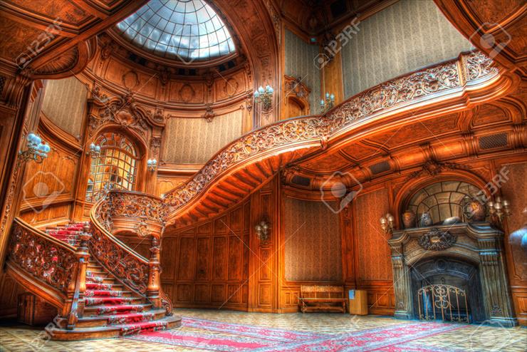 Architektura,Schody, Staircase - 30196301-old-wooden-stairs-in-an-old-building-Stock-Photo-castle-interior.jpg